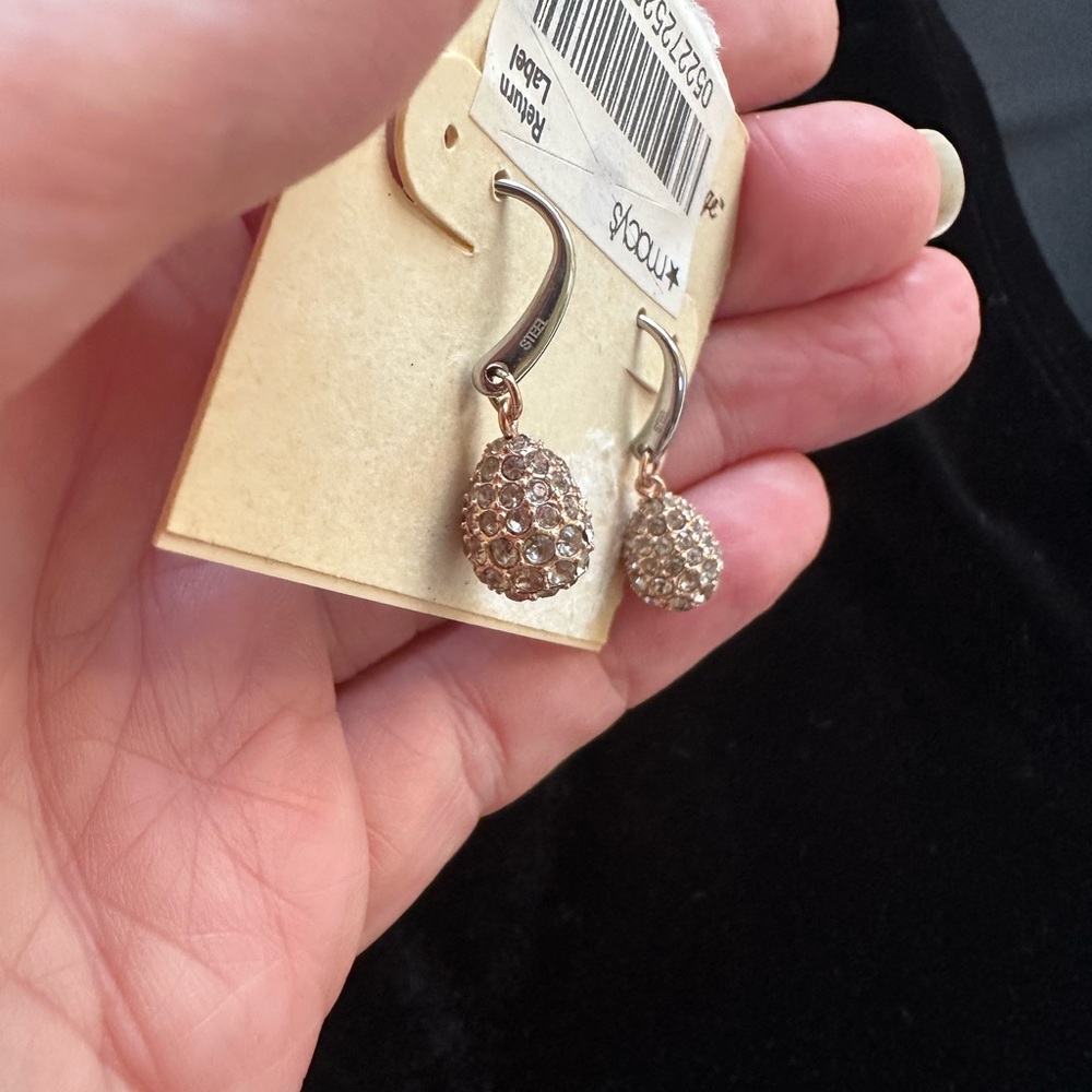 NWT Fossil Long Live Vintage Crystal Teardrop Earrings Stainless Steel Rose Gold - Picture 4 of 14